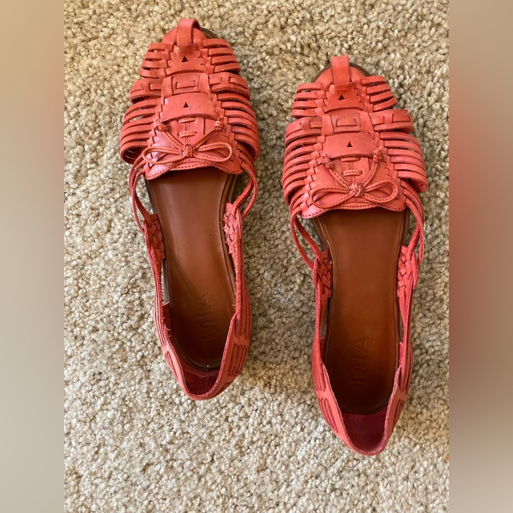 Woven braided sandals